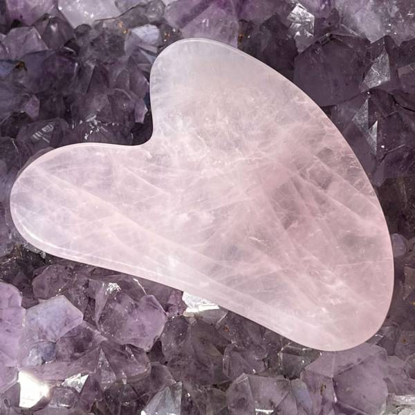 Rose quartz gua sha natural pink quartz facial beauty treatment