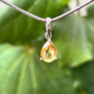 citrine pendant set in silver