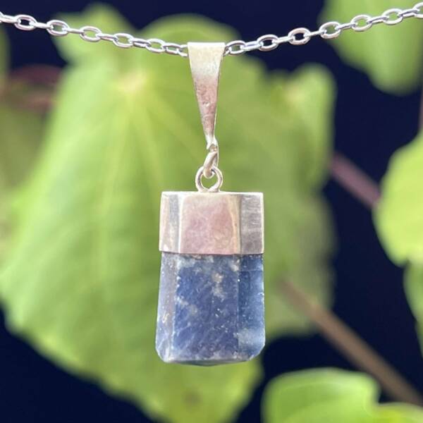 sapphire pendant