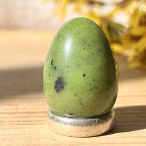 green jade yoni egg