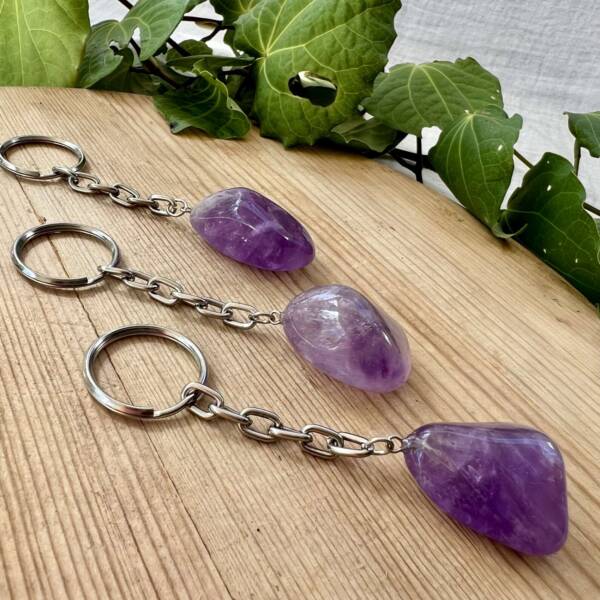 amethyst tumblestone keyring