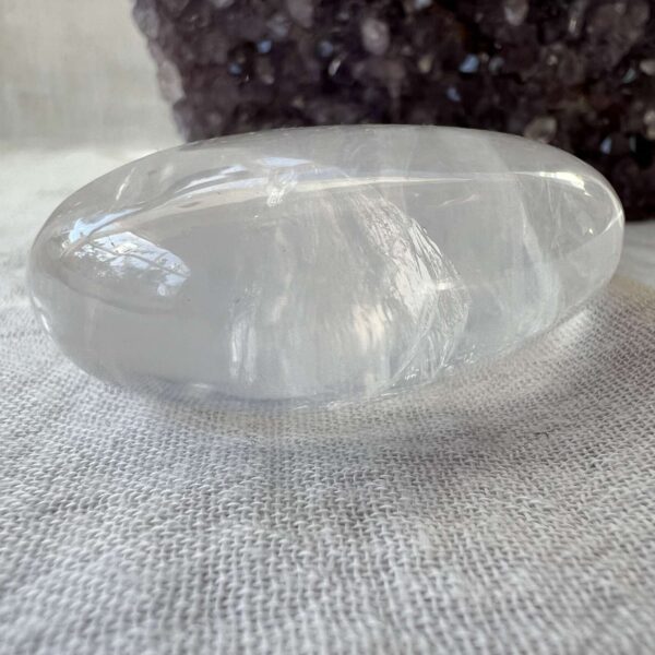 large clear quartz tumblestone