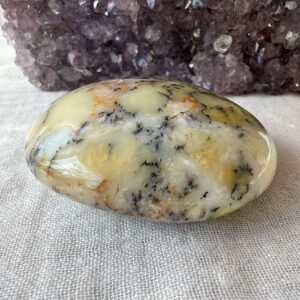 dendritic jasper tumblestone