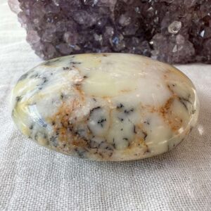 dendritic jasper tumblestone