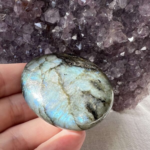 labradorite tumblestone