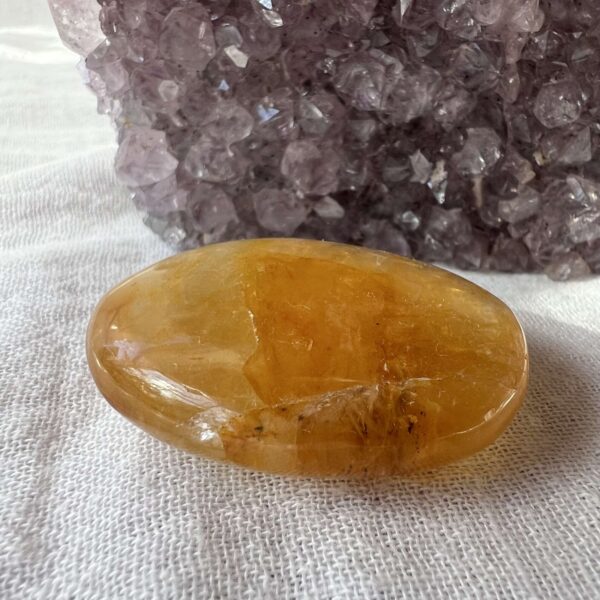 large golden quartz tumblestone