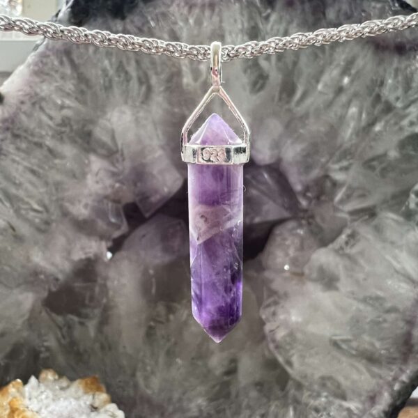 chevron amethyst pendant