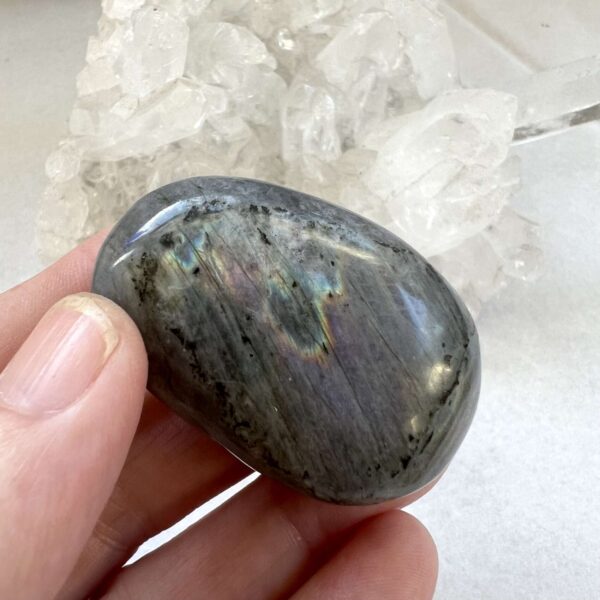 labradorite tumblestone