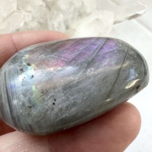 labradorite tumblestone