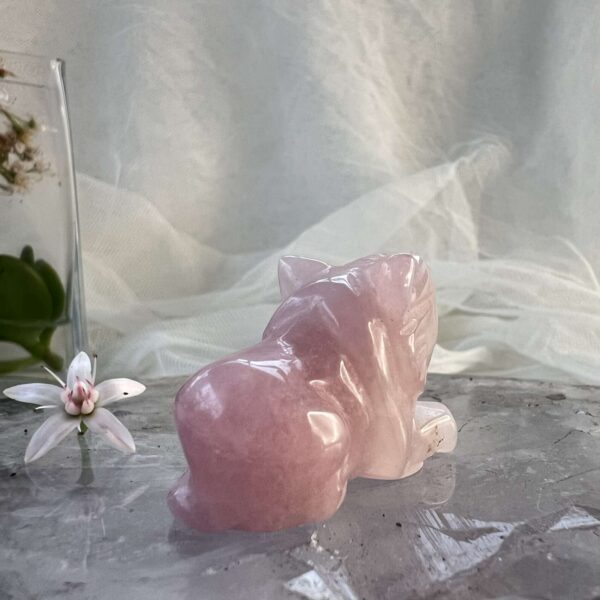 rose quartz lion