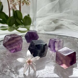 fluorite 14 sided geometric shape purple crystal
