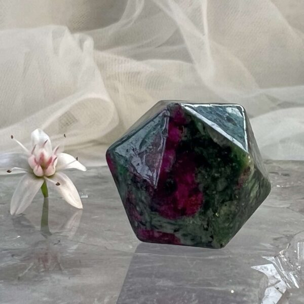 ruby zoisite geometric shape red corundum in tanzanite