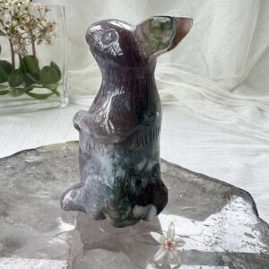 agate and moss agate hare