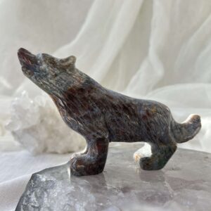 natural jasper wolf hand carved statuette for home decoration