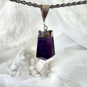 amethyst pendant purple crystal necklace healing jewellery semi-precious stone pendant