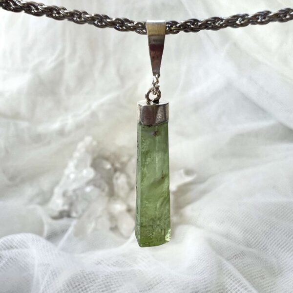 peridot pendant