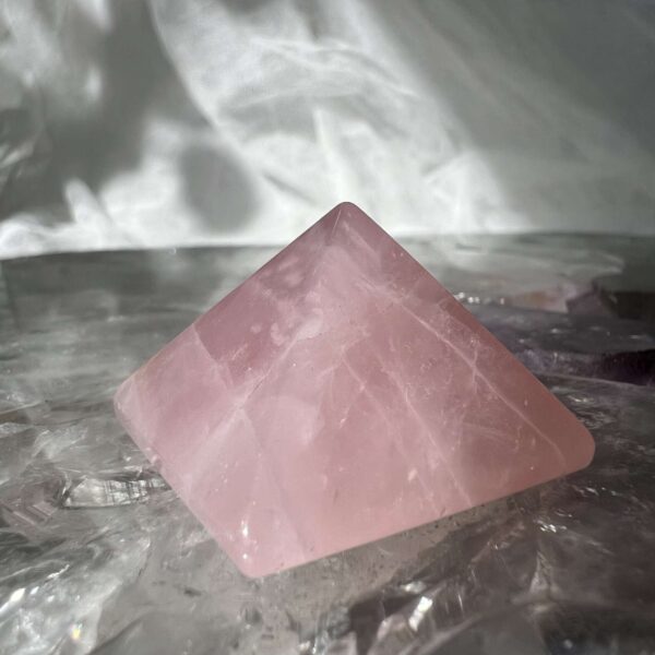 rose quartz pyramid