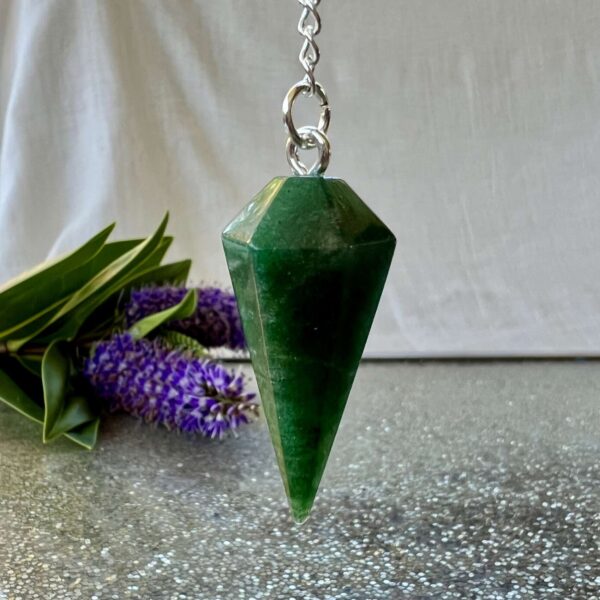 Fuchsite pendulum - Image 2