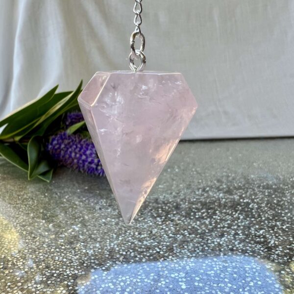 Rose quartz pendulum - Image 2