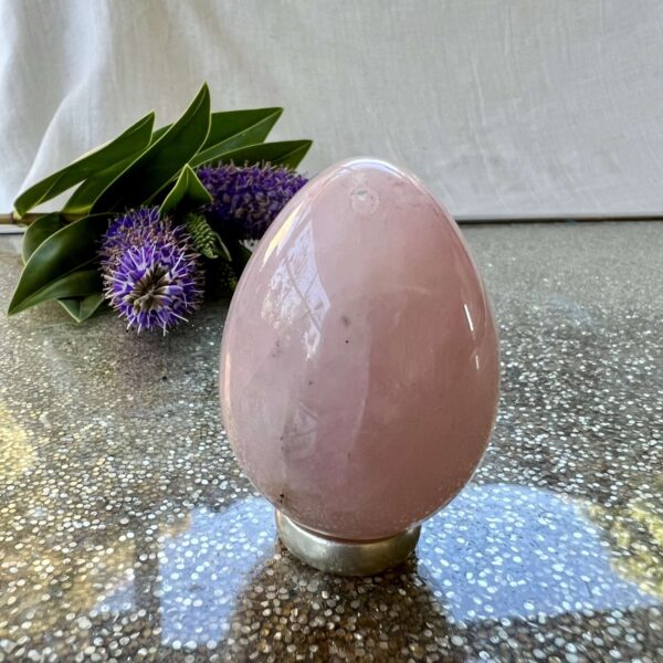 Rose quartz yoni egg - Image 3