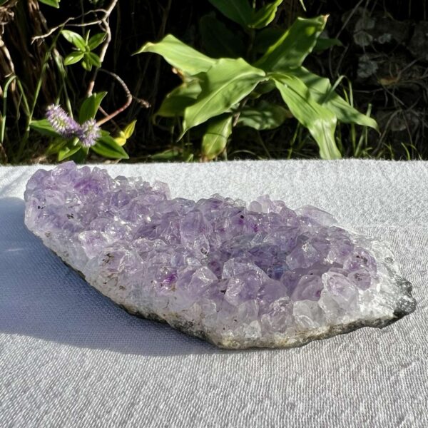 amethyst cluster natural purple quartz home decoration crystal sahasrara ajna crown third eye chakra online crystal shop Aotearoa natural healing