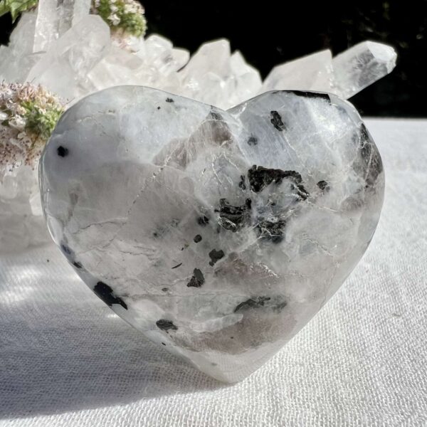 Rainbow moonstone heart - Image 2