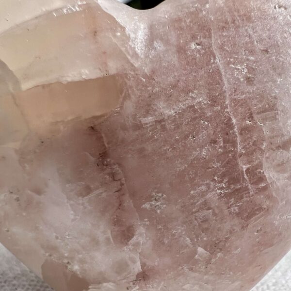 Rose calcite heart - Image 3