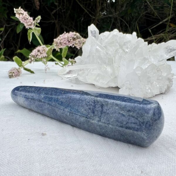 Blue quartz massage wand - Image 3