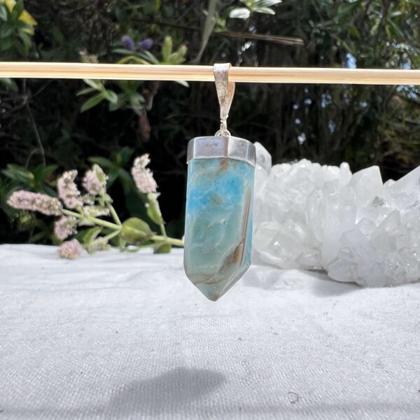 Caribbean calcite pendant - Image 2