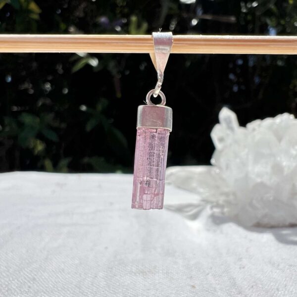 Pink tourmaline pendant - Image 2