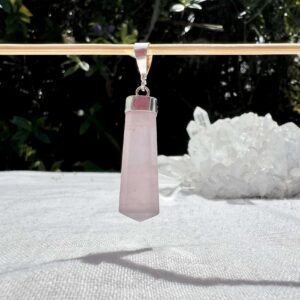 rose quartz pendant jewellery for the heart chakra healing crystals online The Hidden Gem Aotearoa