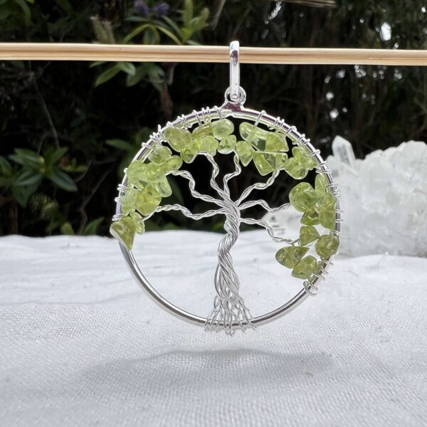 Peridot tree of life pendant - Image 2