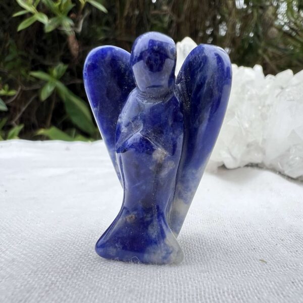 sodalite angel blue crystal natural mineral online crystal shop Aotearoa New Zealand third eye chakra healing ajna