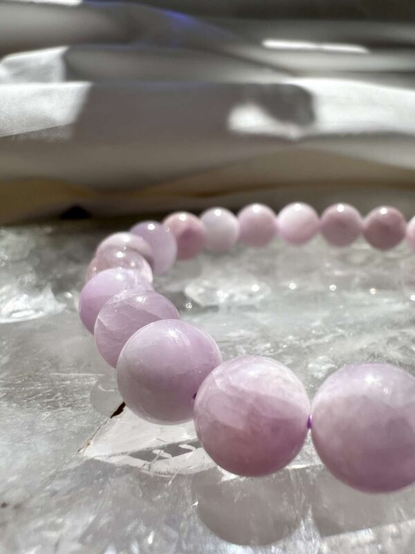 Kunzite bracelet - Image 2